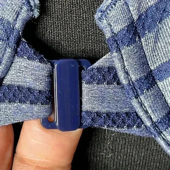 VICTORIA’S SECRET Blue UpLift Demi Front Close Strappy Back Bra Size 34D - Picture 5 of 8